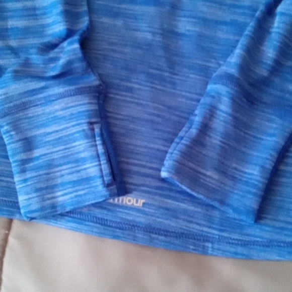 New Under Armour Women Top size M - Picture 10 of 12